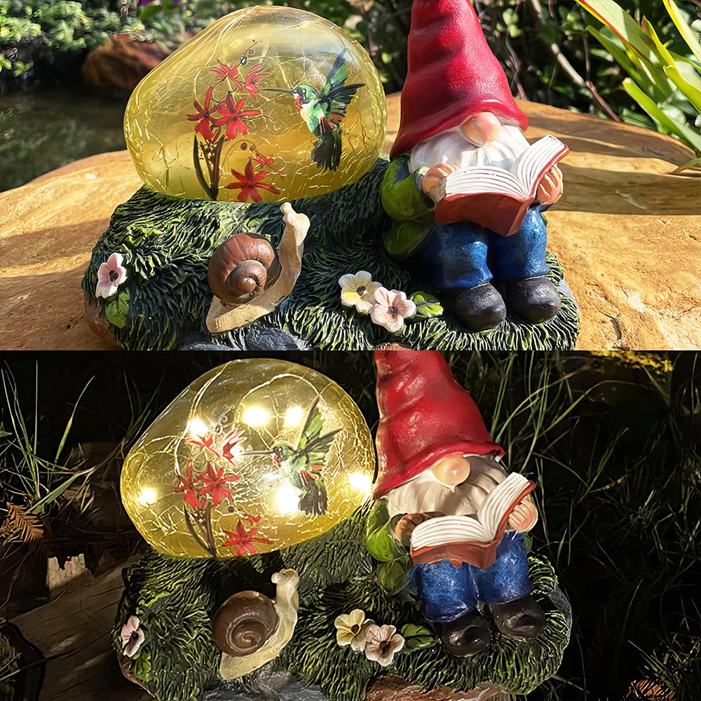 Solar Gnome Statue with Red Hat & Snail - LED Garden Decor Lawn Light